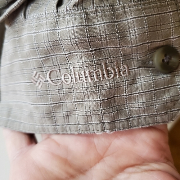 Columbia Mens Long Sleeve Button Down Beige Plaid Size XL - Picture 3 of 7